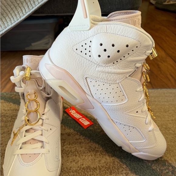 Nike Shoes Nike Womens Air Jordan Retro 6 Poshmark
